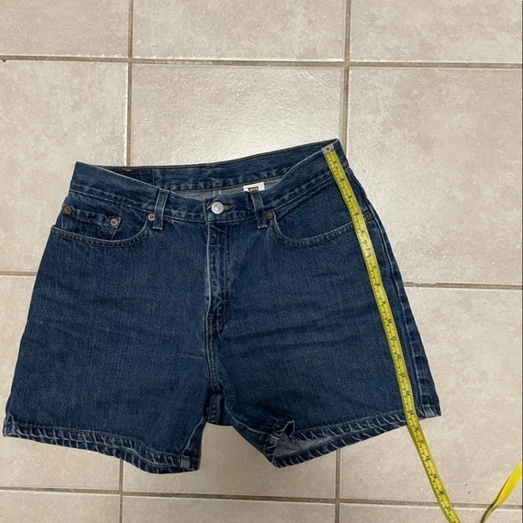 Levi’s high waist shorts - Picture 2 of 6
